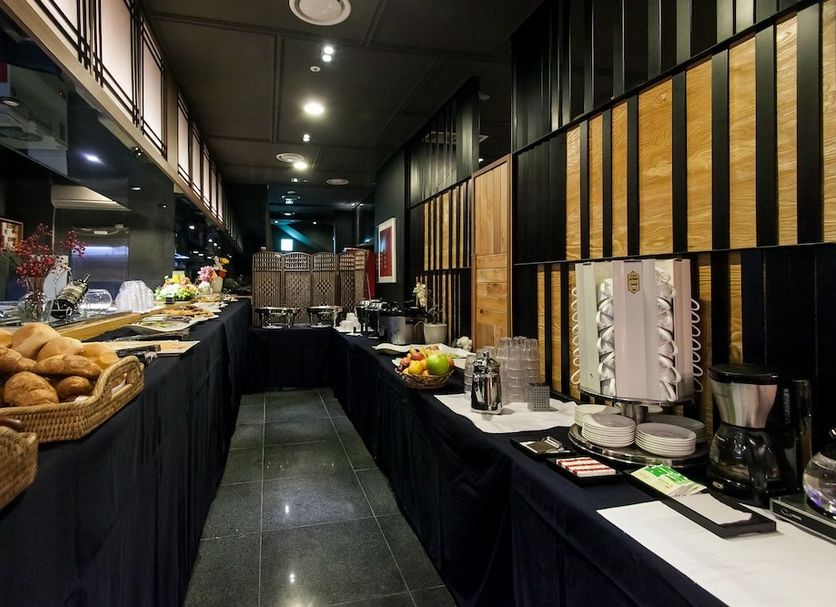 Buffet Ảnh