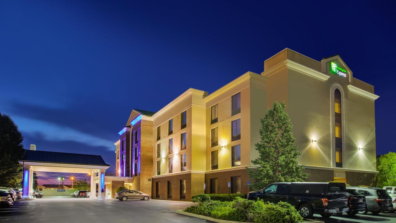 Holiday Inn Express And Suites Fort Wayne, An IHG Hotel