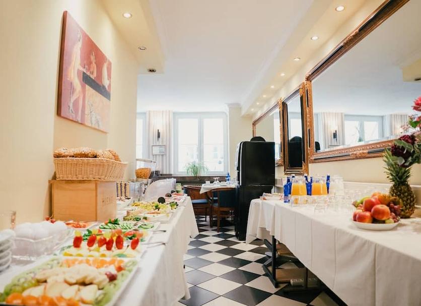 Buffet Ảnh