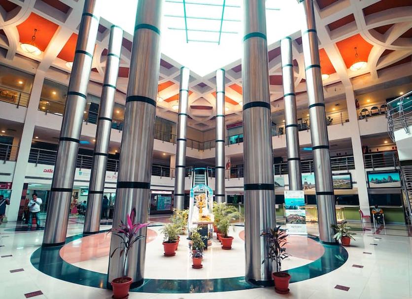 Lễ tân Ảnh