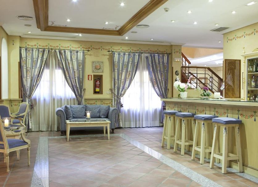 Khác Ảnh