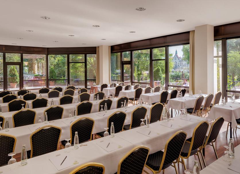 Conference room Ảnh