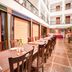 Nhà hàng