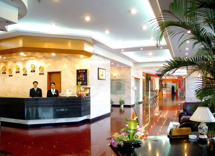 Lễ tân Ảnh