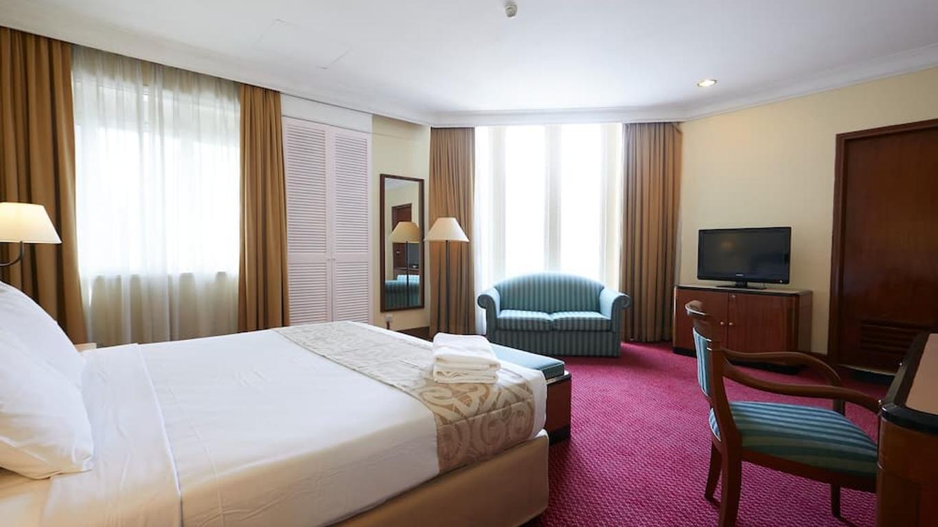 Grand Pacific Hotel Pwtc