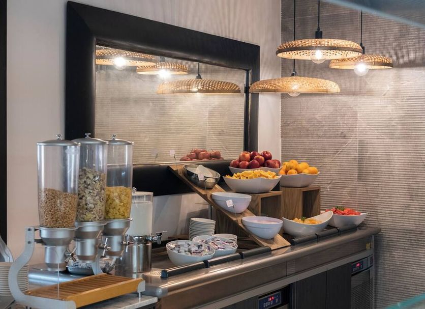 Buffet Ảnh