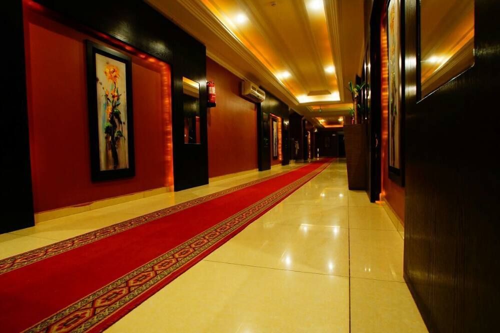 Tiền sảnh