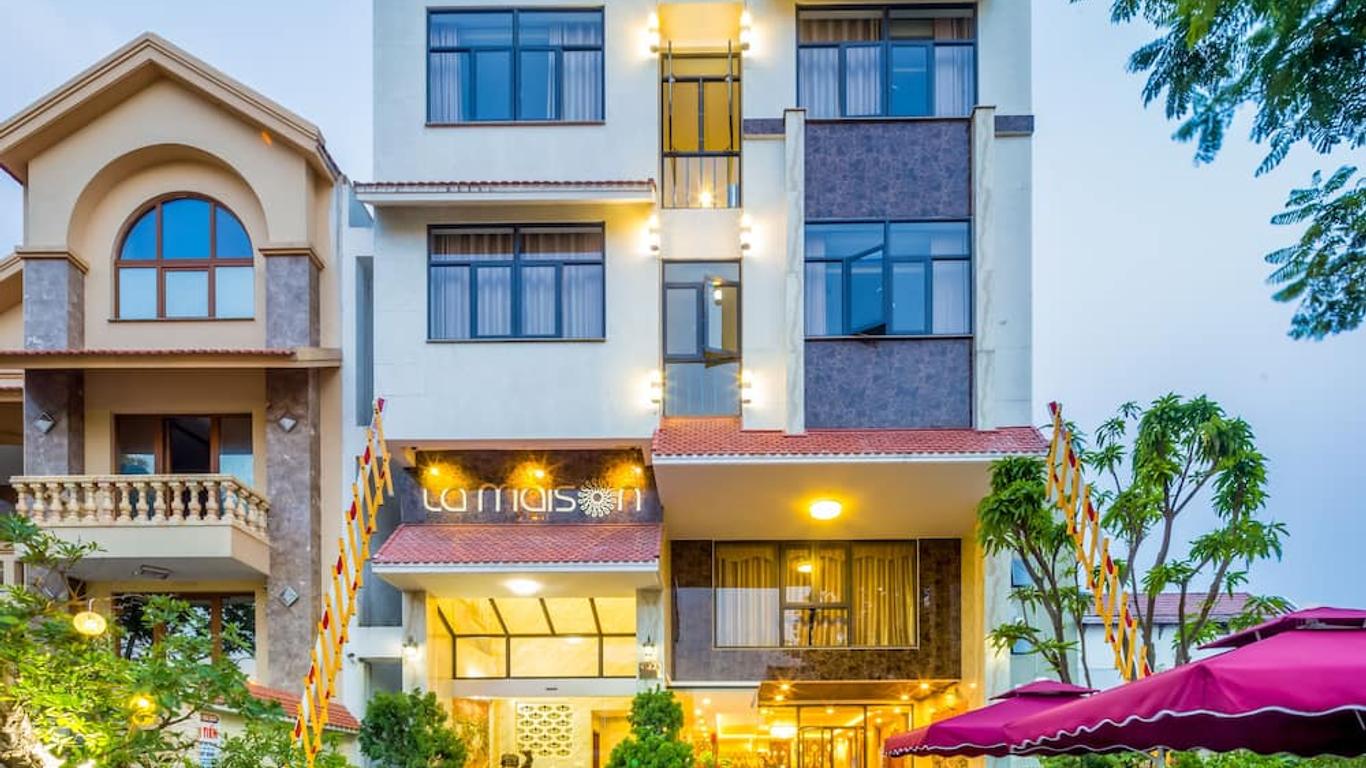La Maison Danang Beach Hotel