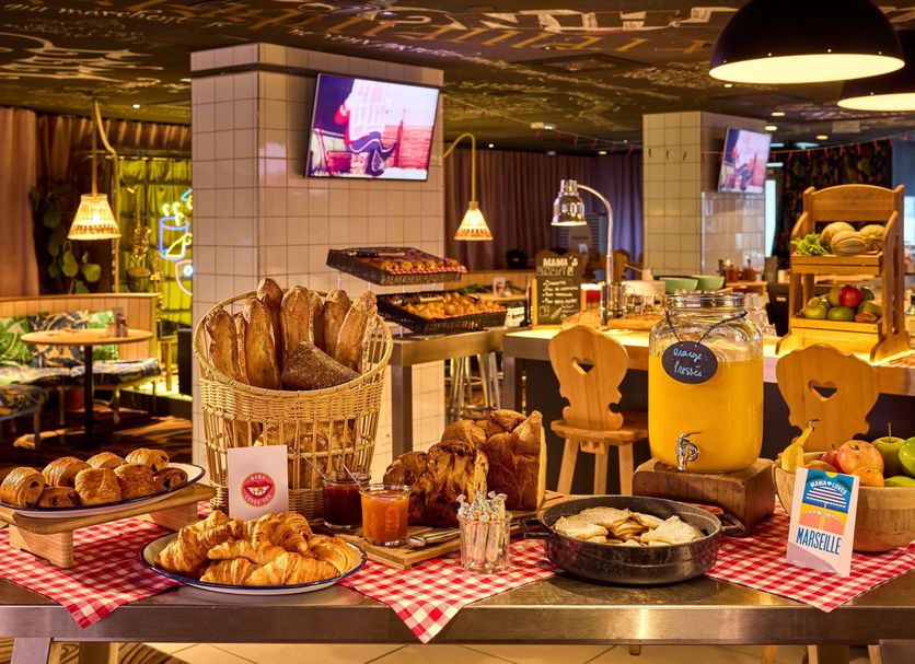 Buffet Ảnh