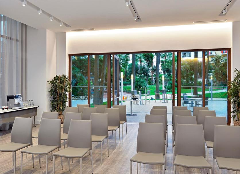 Conference room Ảnh