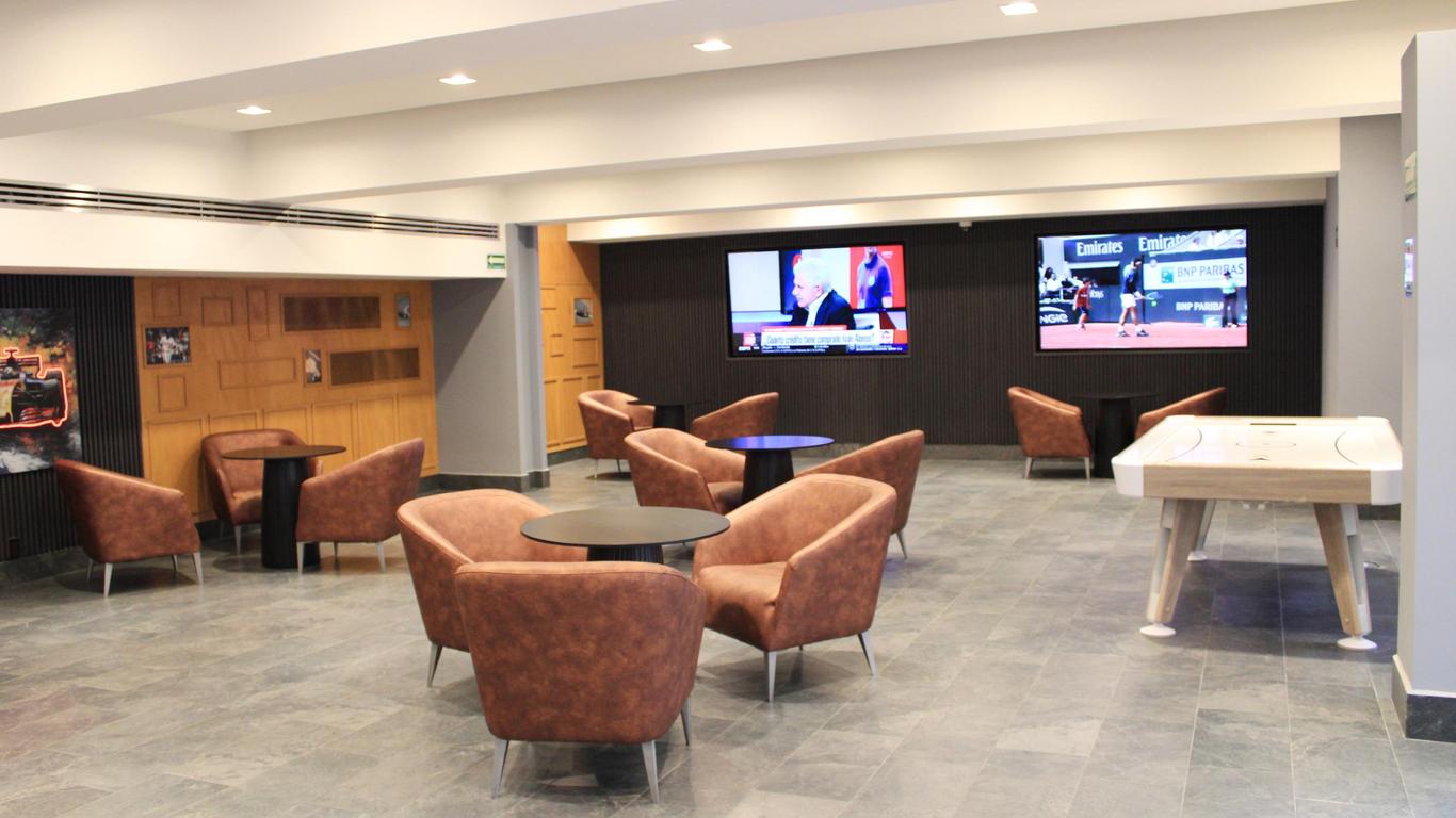 Holiday Inn Mexico Dali Airport
