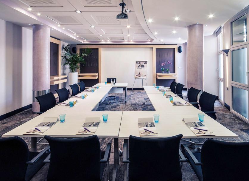 Conference room Ảnh