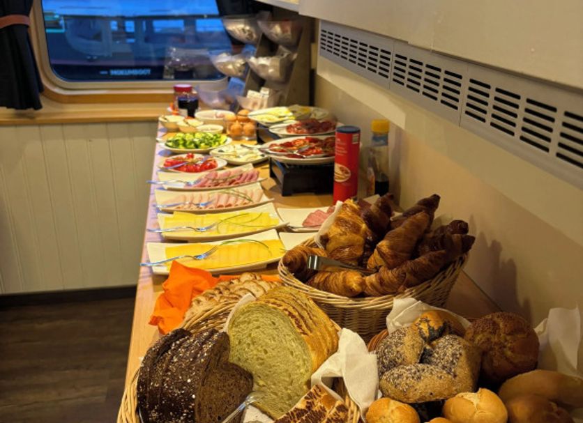 Buffet Ảnh