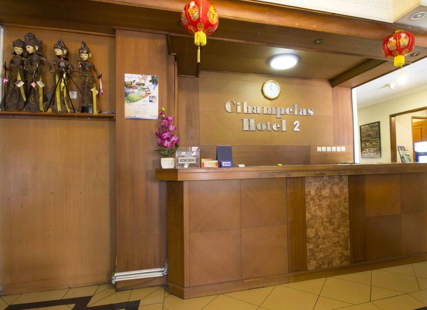 Lễ tân Ảnh