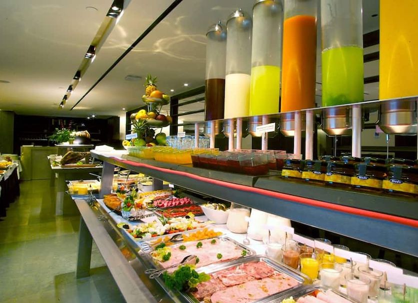 Buffet Ảnh