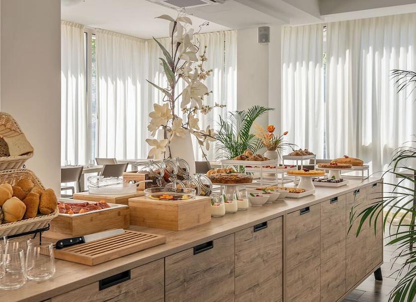 Buffet Ảnh