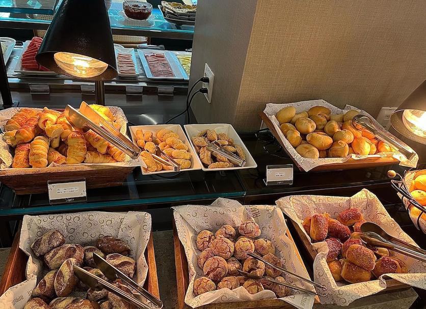 Buffet Ảnh