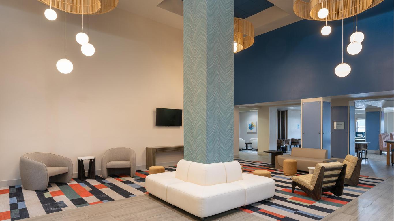 Holiday Inn Express & Suites Orlando International Airport By IHG