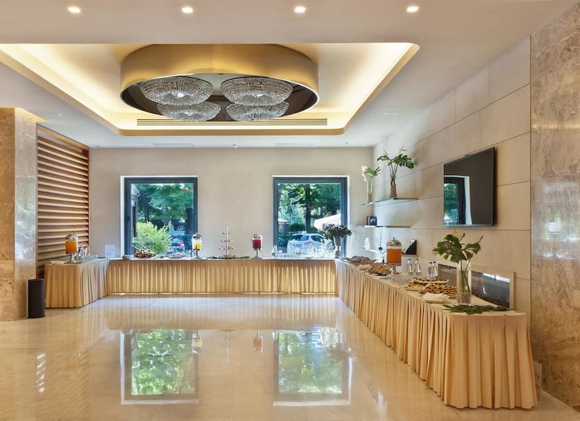 Buffet Ảnh