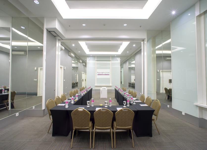 Conference room Ảnh