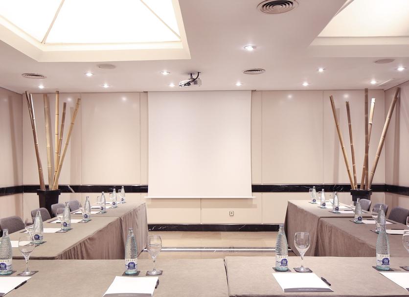 Conference room Ảnh