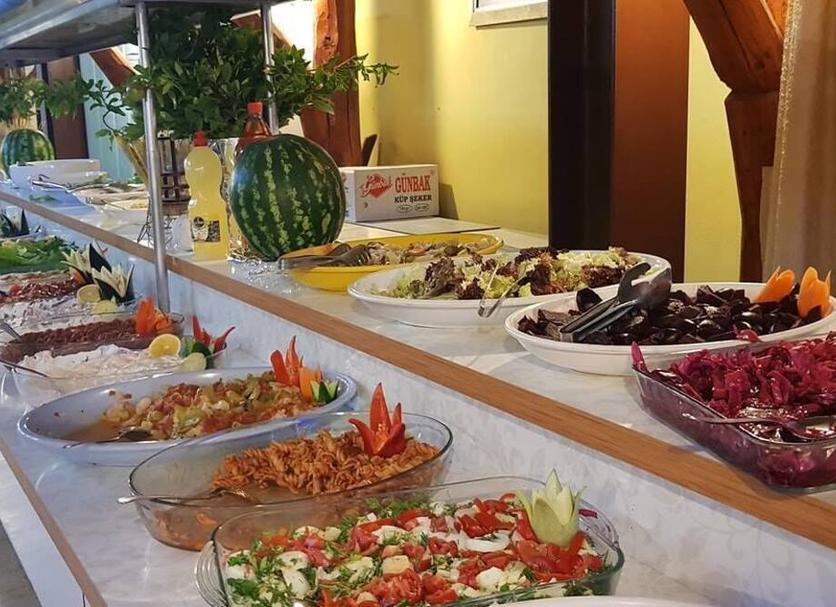 Buffet Ảnh