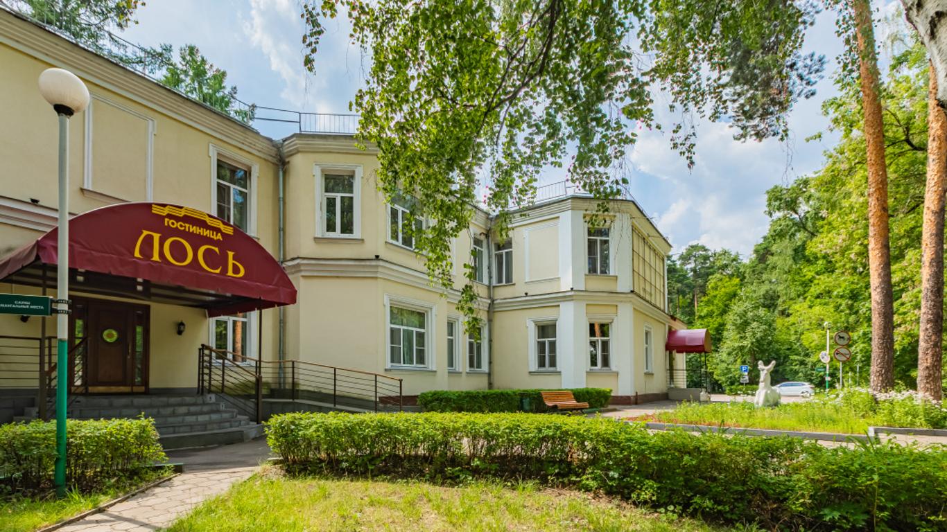 Los Hotel