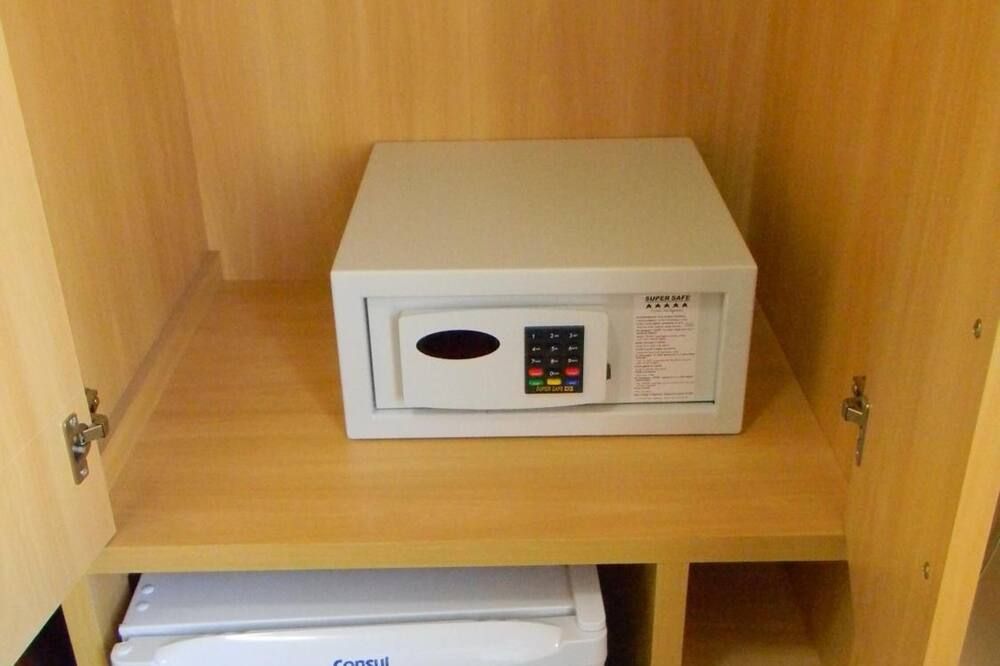 Khác
