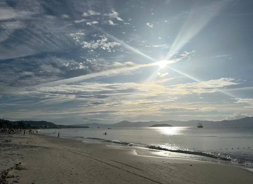 Khác Ảnh