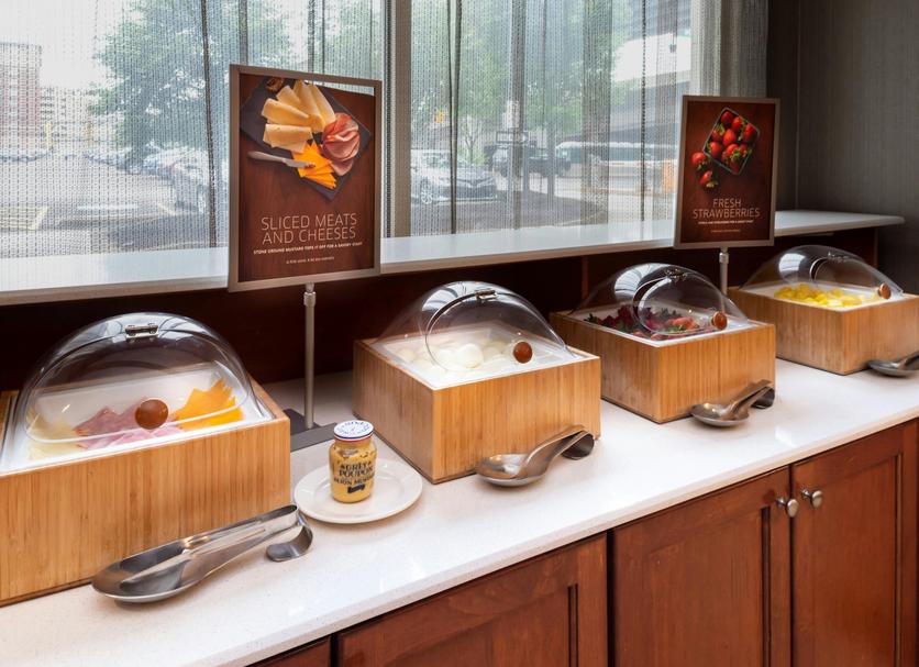 Buffet Ảnh