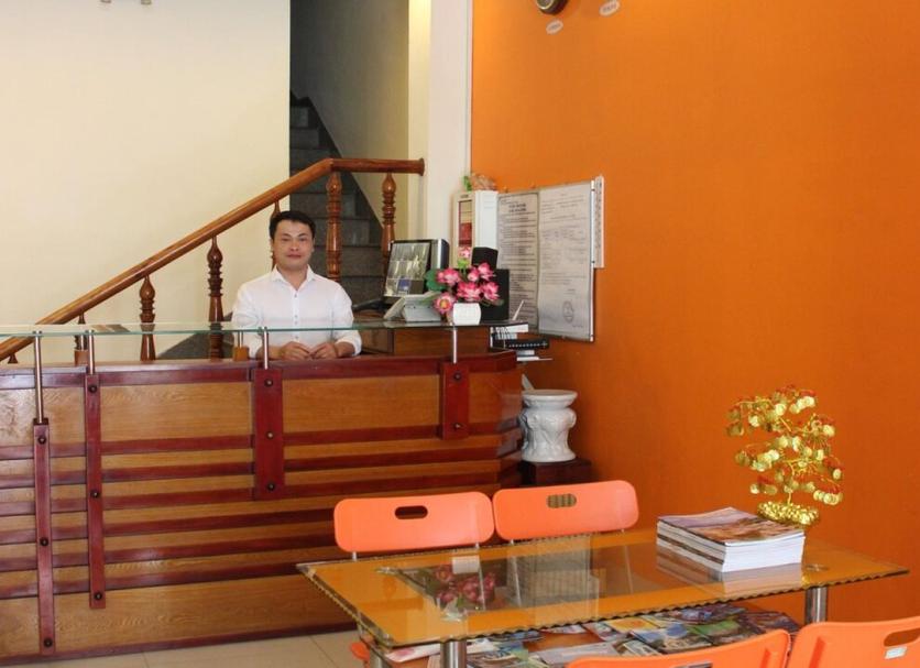 Lễ tân Ảnh