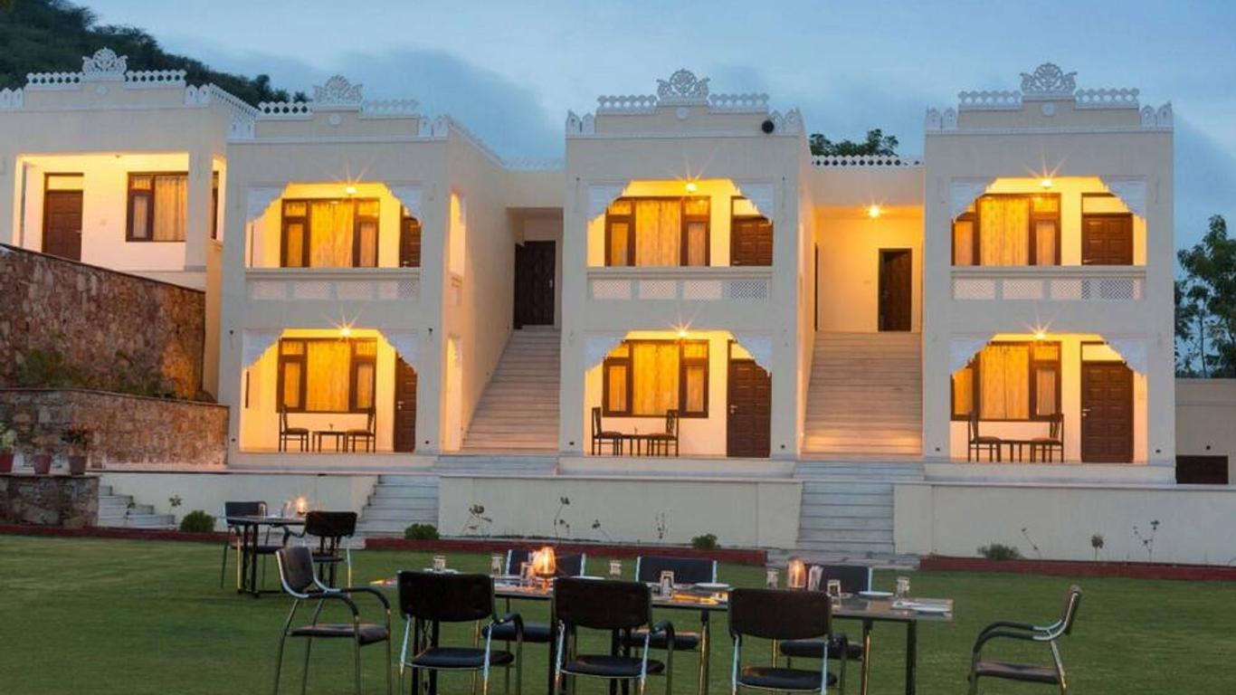 Hill Garden Retreat