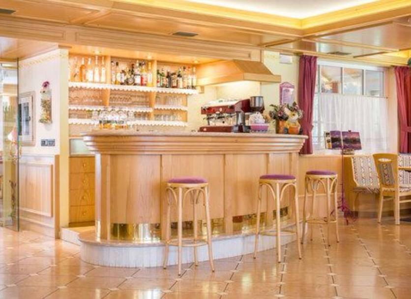 Bar Ảnh