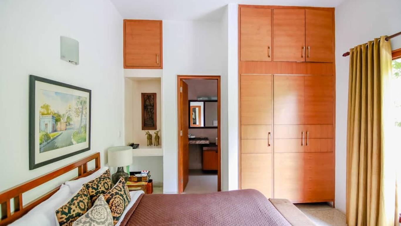 Thikana Delhi ( Boutique B&B)