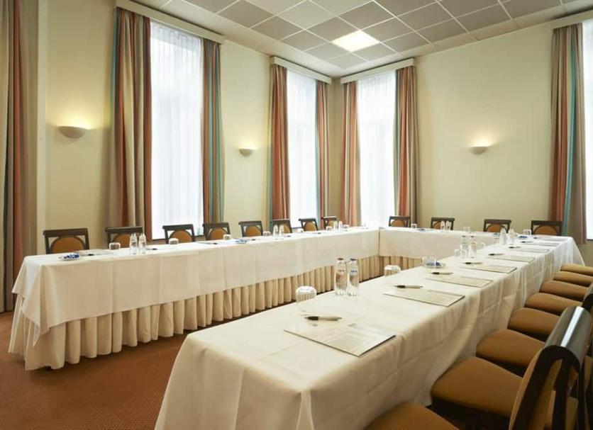 Conference room Ảnh
