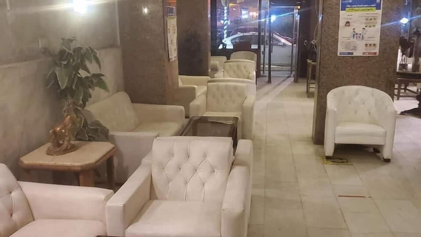 Dreamers Hotel