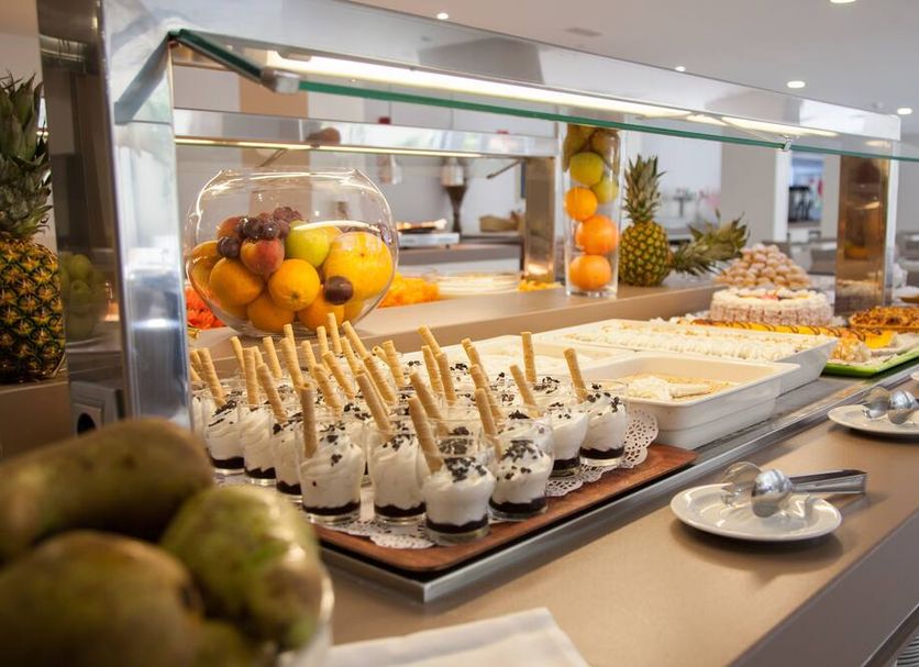 Buffet Ảnh