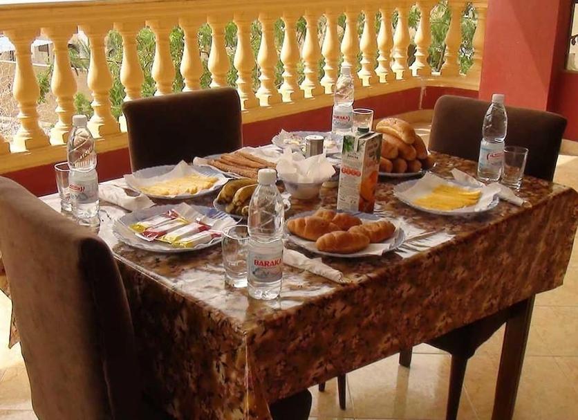 Khác Ảnh