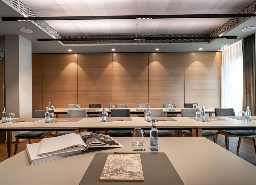 Conference room Ảnh