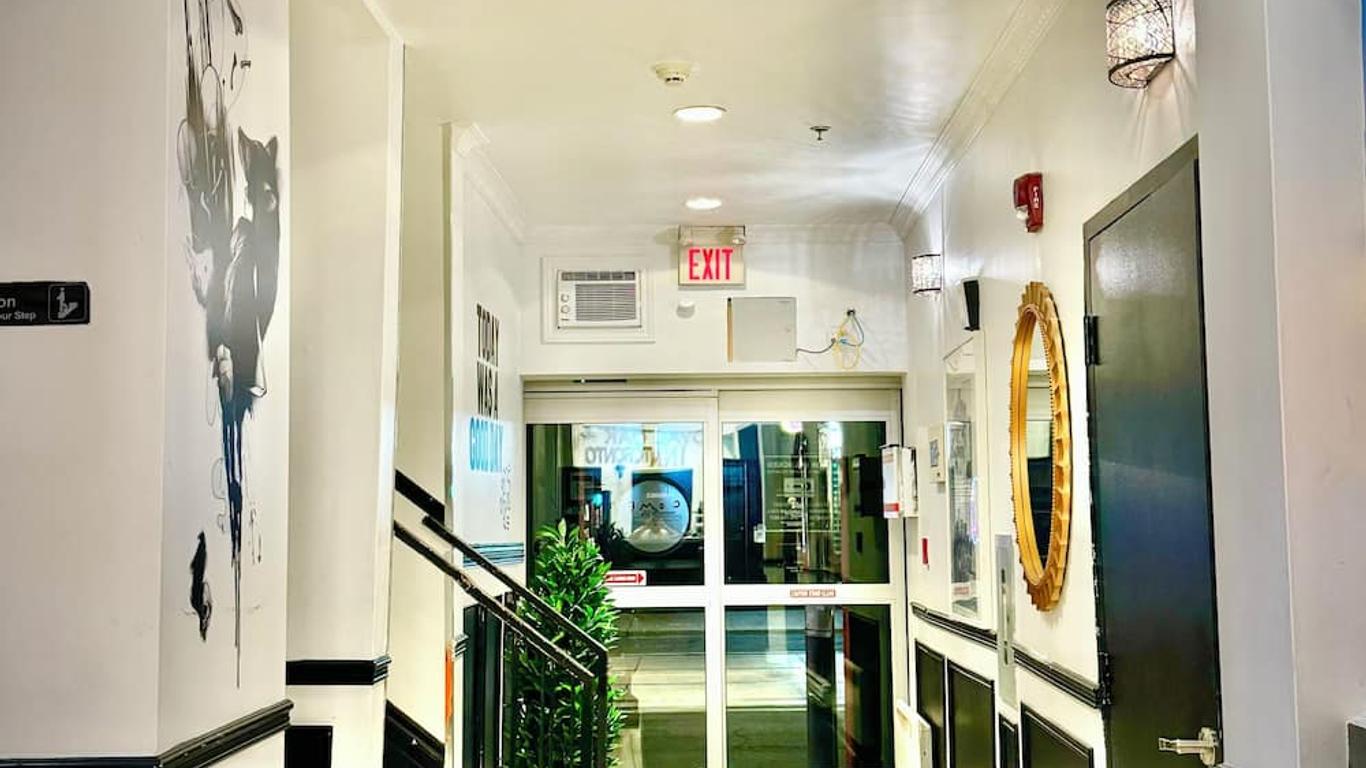 Royal Oak Inn