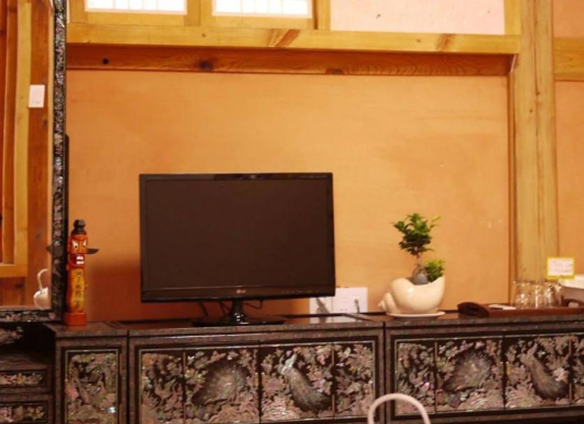 Tiện nghi trong phòng Ảnh