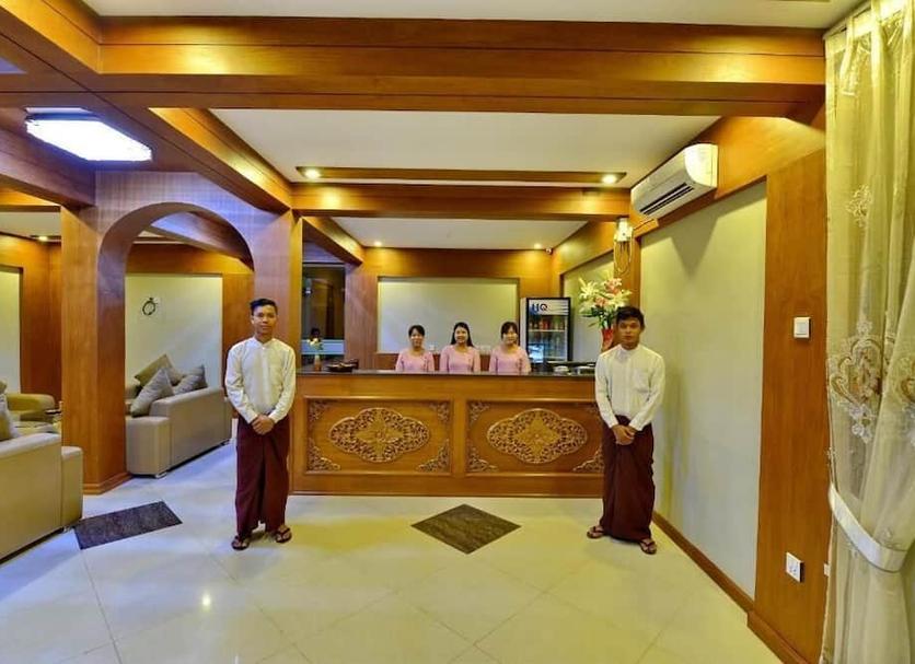 Lễ tân Ảnh