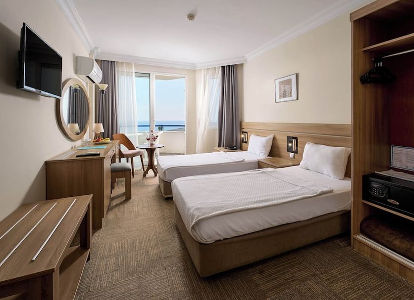 Khác Ảnh