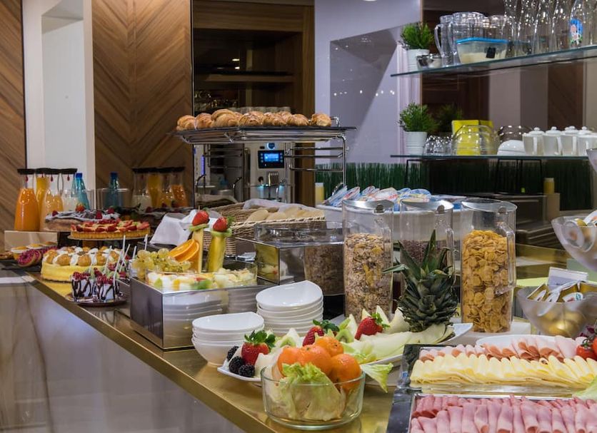 Buffet Ảnh