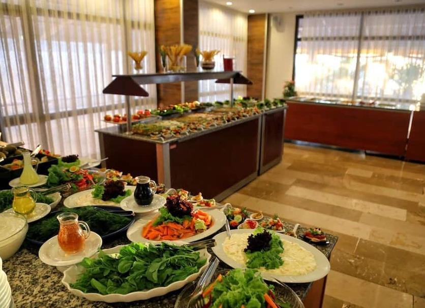 Buffet Ảnh