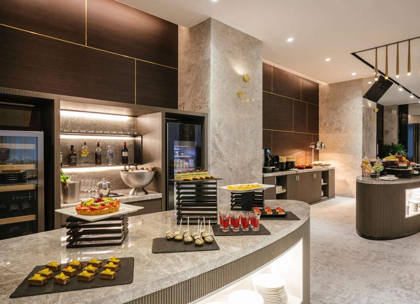 Buffet Ảnh