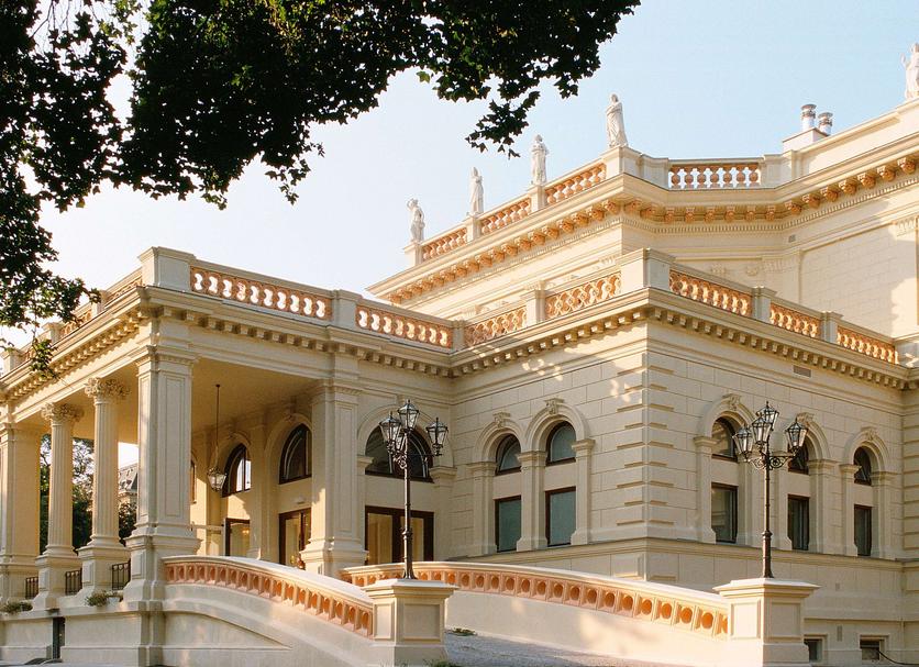 Toà nhà Ảnh
