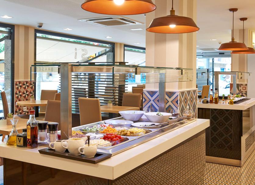 Buffet Ảnh