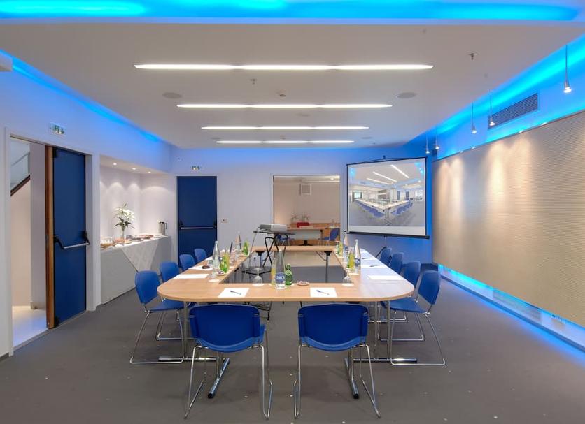 Conference room Ảnh