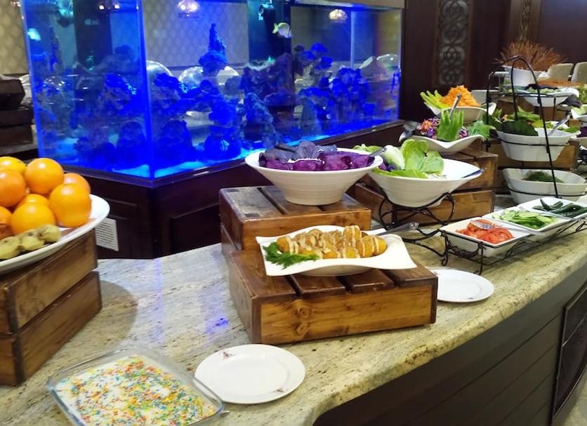 Buffet Ảnh